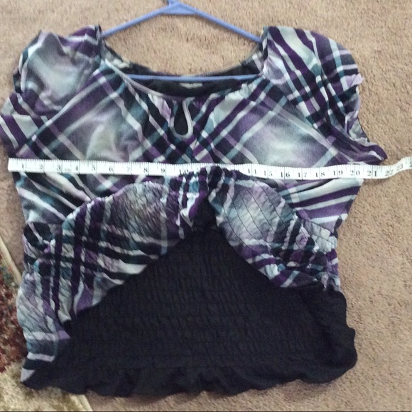 COPY - Unique Plaid Cap Sleeved Worthington Top - Picture 6 of 7